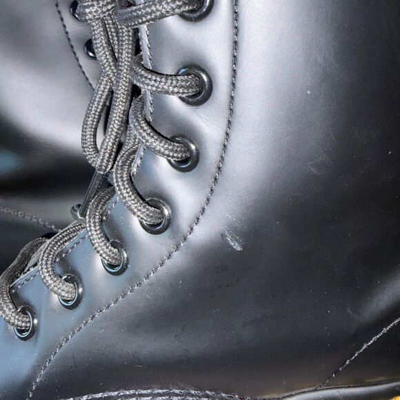 Dr. Martens Size 8 Hole Boots Lace Up Black Combat Boot Platform Air Wair 1460W main image 10